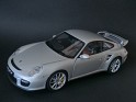 1:18 Auto Art Porsche 911 (997) GT2 2008 Plata